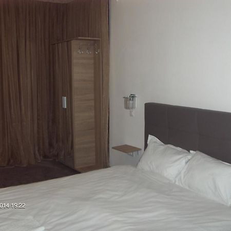 Hotel Vitan273 بوخارست المظهر الخارجي الصورة